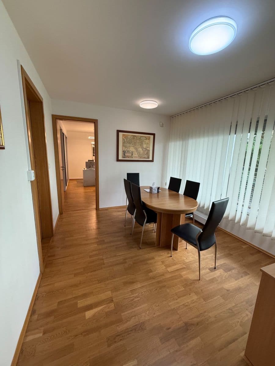 Prenájom kancelárie 140 m², Astlova, Praha, Praha Prenájom kancelárie 140 m², Astlova, Praha, Praha