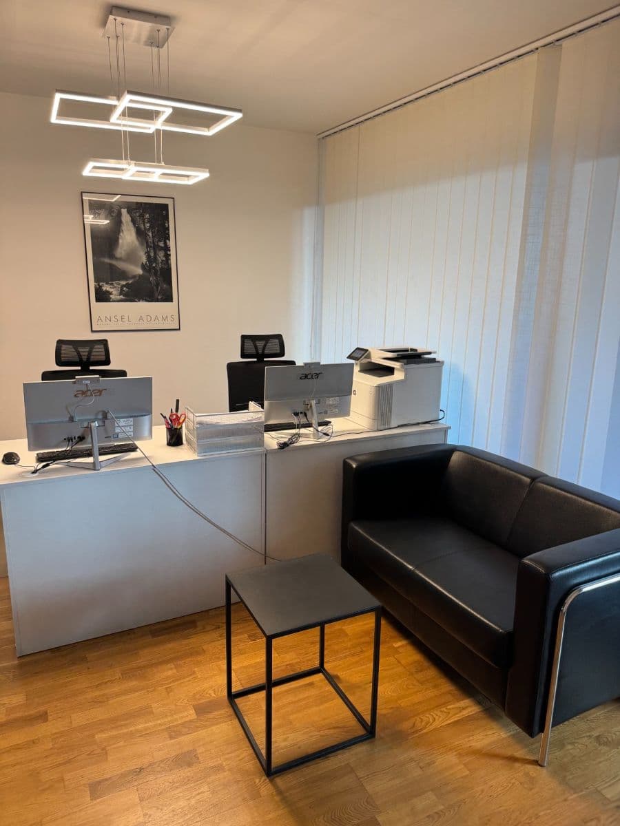 Prenájom kancelárie 140 m², Astlova, Praha, Praha Prenájom kancelárie 140 m², Astlova, Praha, Praha