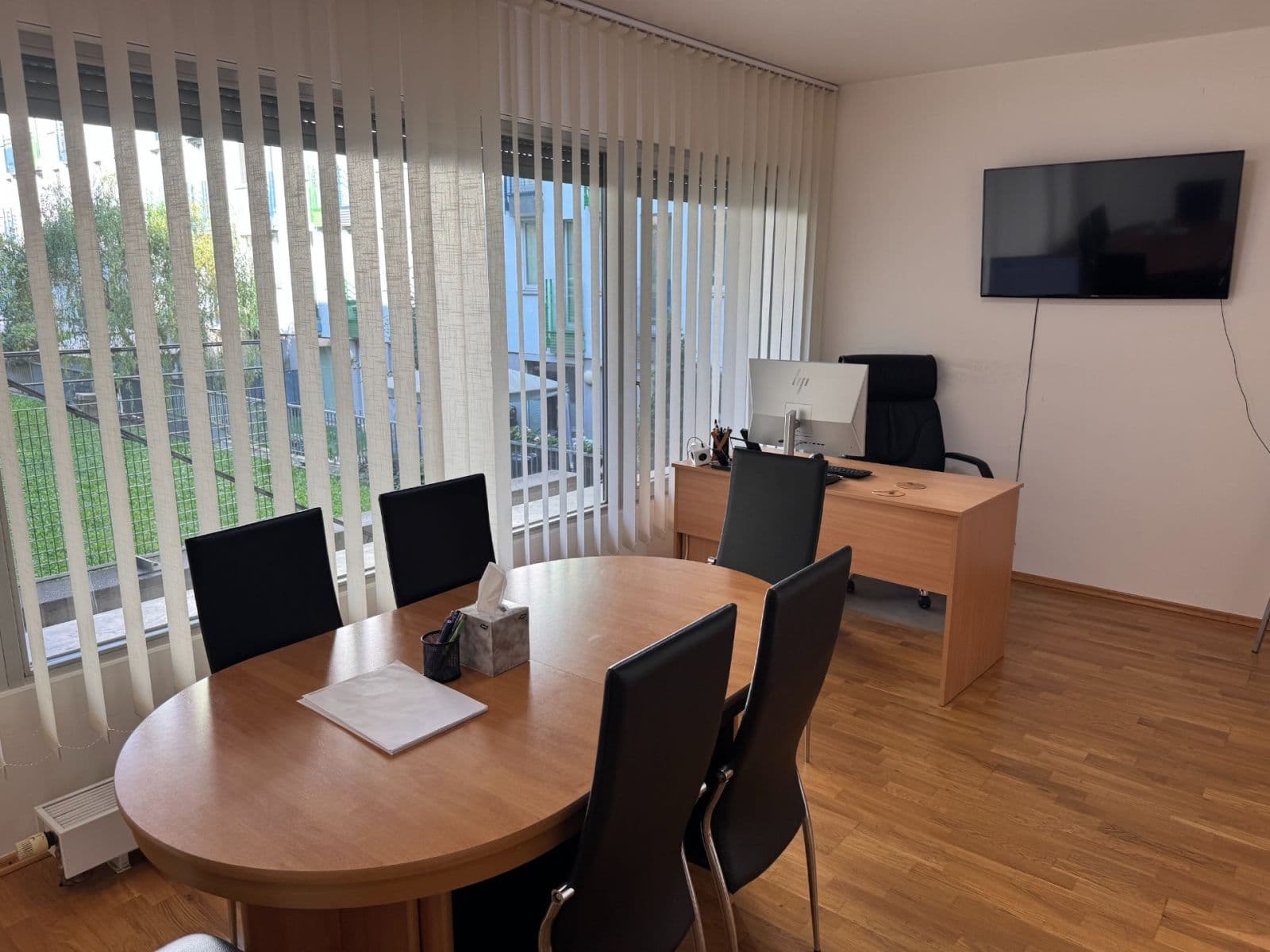 Prenájom kancelárie 140 m², Astlova, Praha, Praha Prenájom kancelárie 140 m², Astlova, Praha, Praha