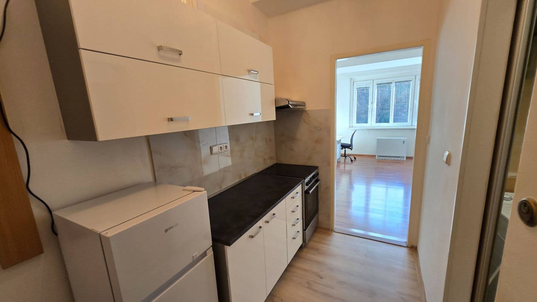 Prenájom bytu 1-izbový 30 m², Vrchlického, Praha, Praha Prenájom bytu 1-izbový 30 m², Vrchlického, Praha, Praha