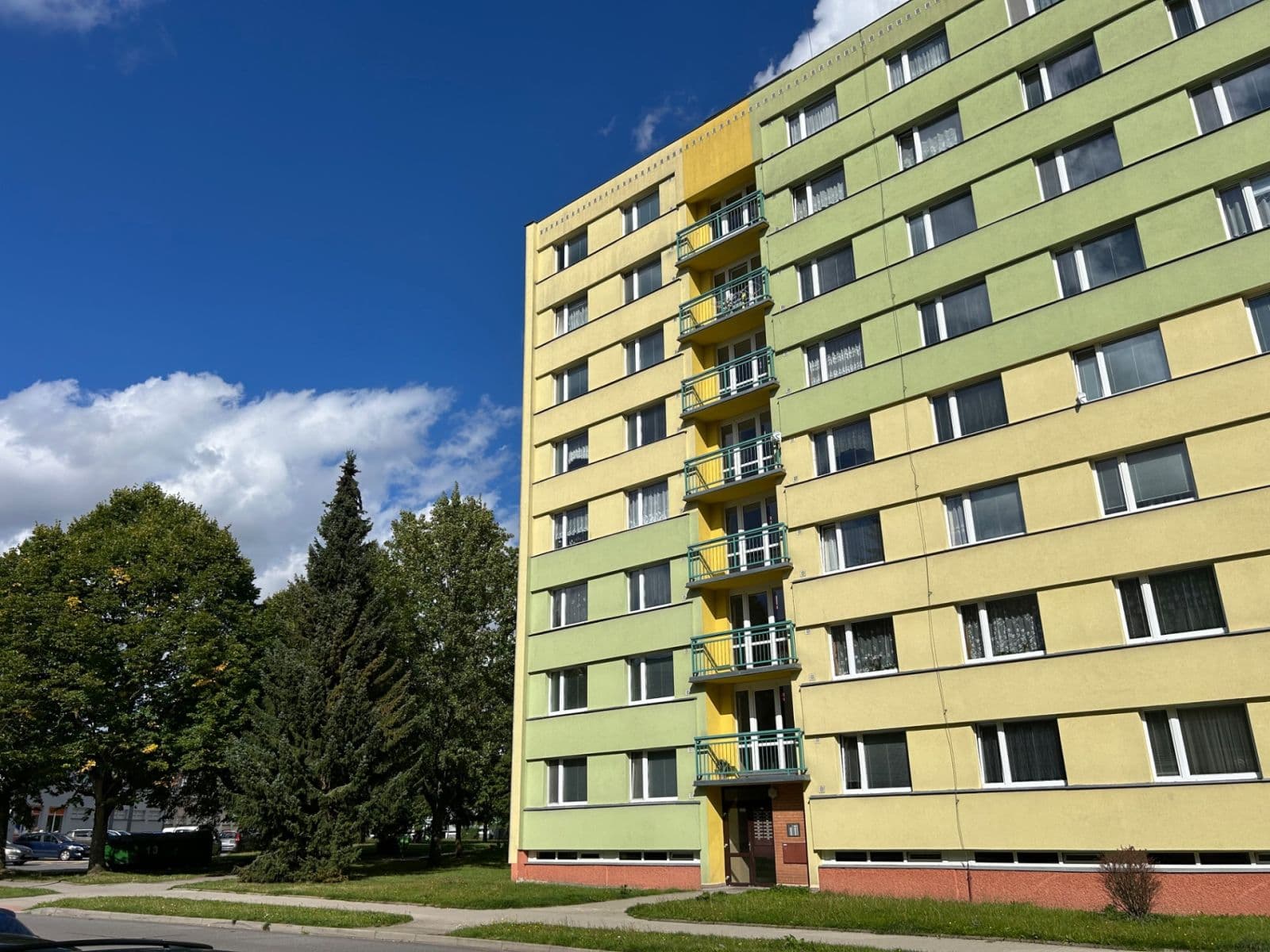 Predaj bytu 4-izbový 92 m², Družstevní, Hlinsko, Pardubický kraj Predaj bytu 4-izbový 92 m², Družstevní, Hlinsko, Pardubický kraj