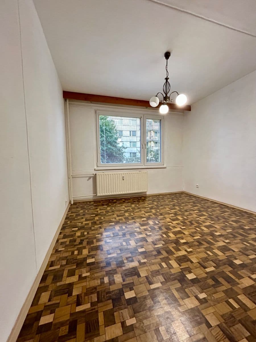 Predaj bytu 4-izbový 92 m², Družstevní, Hlinsko, Pardubický kraj Predaj bytu 4-izbový 92 m², Družstevní, Hlinsko, Pardubický kraj