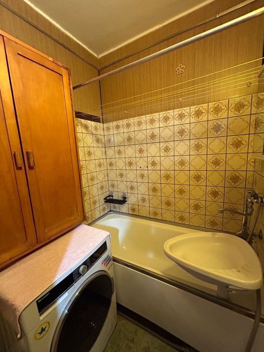 Predaj bytu 4-izbový 92 m², Družstevní, Hlinsko, Pardubický kraj Predaj bytu 4-izbový 92 m², Družstevní, Hlinsko, Pardubický kraj