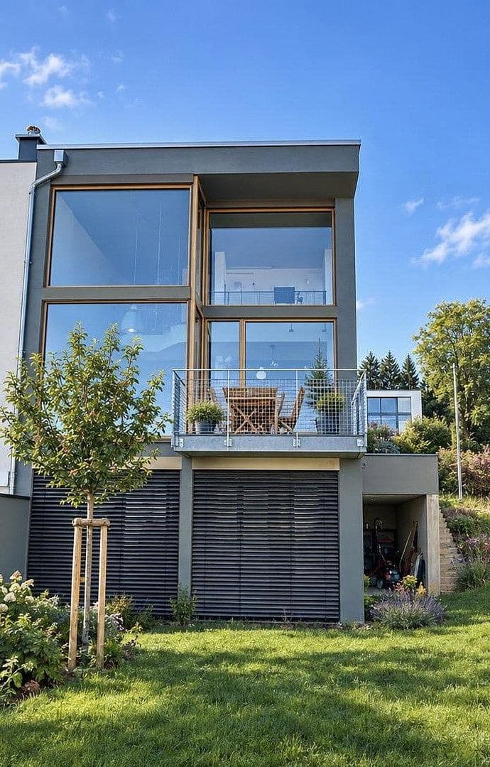 Predaj domu 240 m², pozemok 410 m², Saarbrücken, Sársko Predaj domu 240 m², pozemok 410 m², Saarbrücken, Sársko