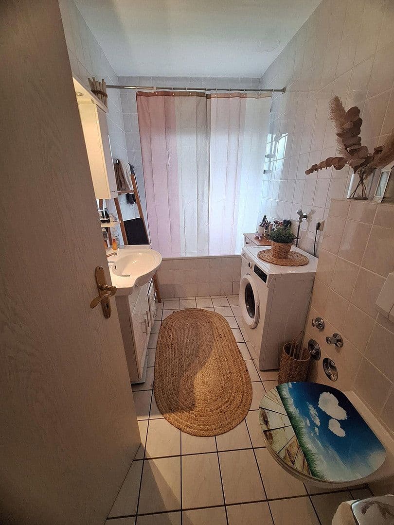 Prenájom bytu 3-izbový 83 m², Wiedinger Weg, Soltau, Dolné Sasko Prenájom bytu 3-izbový 83 m², Wiedinger Weg, Soltau, Dolné Sasko