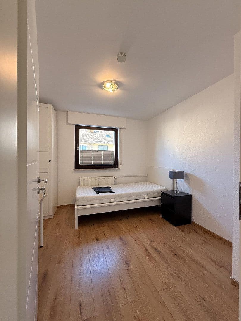 Prenájom bytu 75 m², Büchertstr. 3, Sandhausen, Bádensko-Wurttembersko Prenájom bytu 75 m², Büchertstr. 3, Sandhausen, Bádensko-Wurttembersko