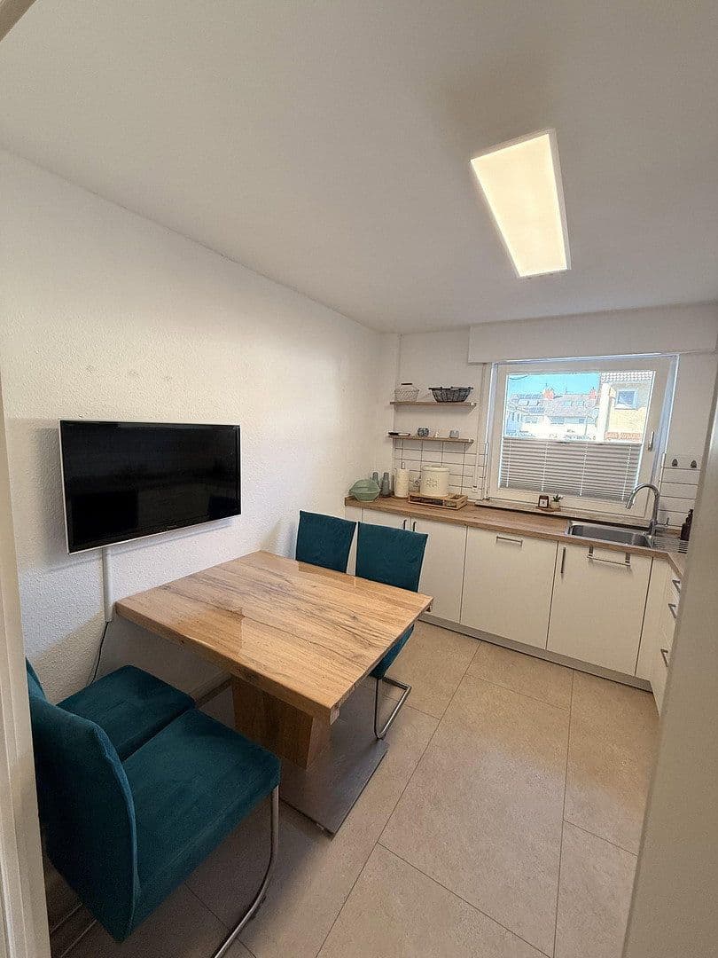 Prenájom bytu 75 m², Büchertstr. 3, Sandhausen, Bádensko-Wurttembersko Prenájom bytu 75 m², Büchertstr. 3, Sandhausen, Bádensko-Wurttembersko