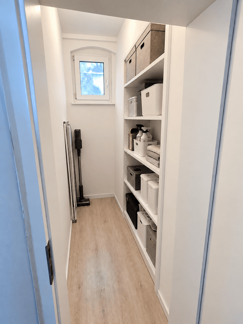 Prenájom bytu 4-izbový 90 m², Geußnitzer Straße 5, Zeitz, Sasko-Anhaltsko Prenájom bytu 4-izbový 90 m², Geußnitzer Straße 5, Zeitz, Sasko-Anhaltsko