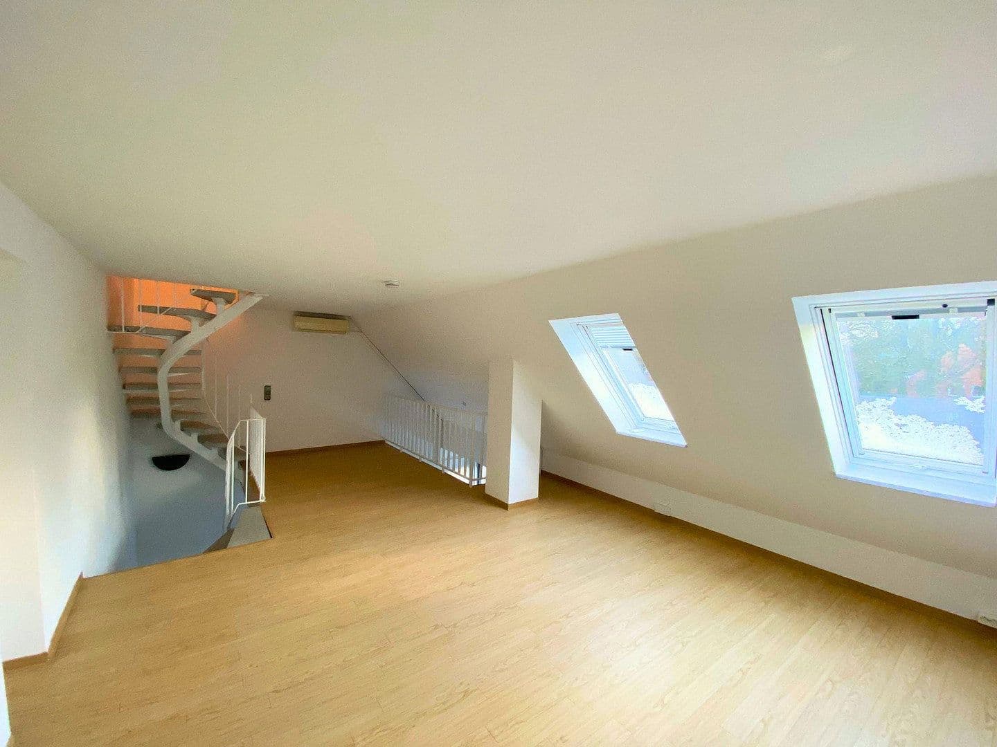 Prenájom bytu 2-izbový 58 m², Buchwaldstraße 98, Hamburg, Hamburg Prenájom bytu 2-izbový 58 m², Buchwaldstraße 98, Hamburg, Hamburg