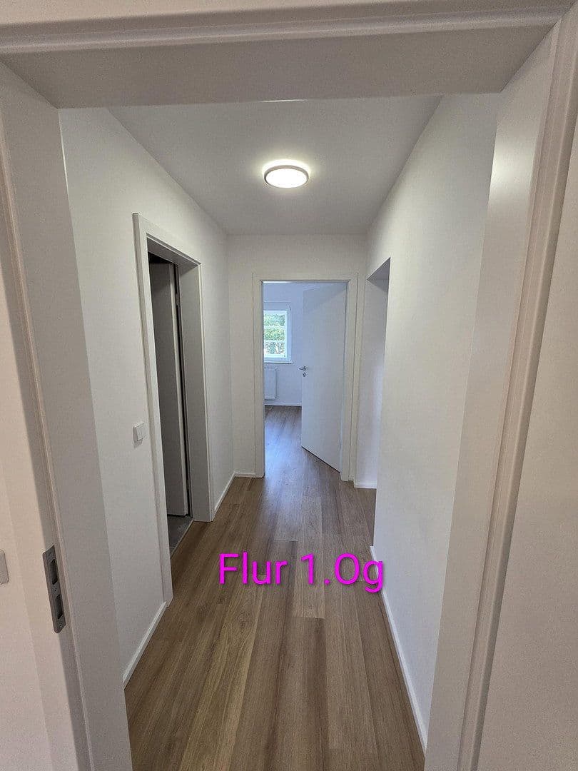 Prenájom domu 165 m², pozemok 870 m², Berlin, Berlín Prenájom domu 165 m², pozemok 870 m², Berlin, Berlín