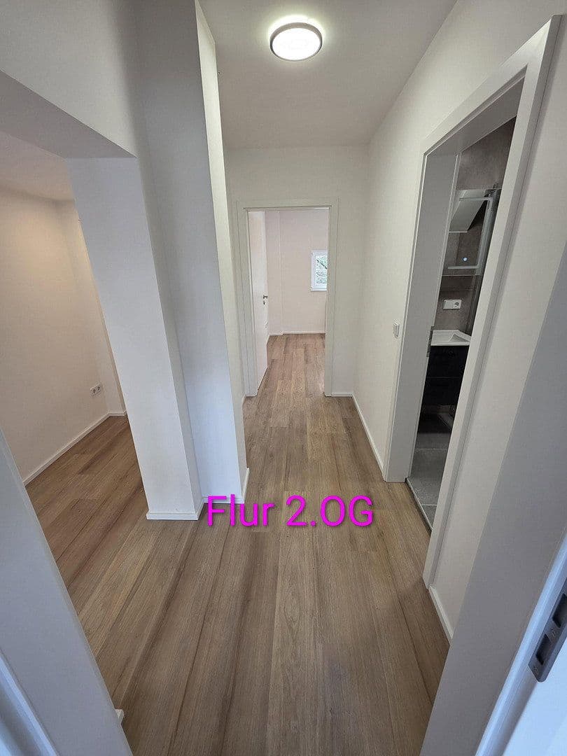 Prenájom domu 165 m², pozemok 870 m², Berlin, Berlín Prenájom domu 165 m², pozemok 870 m², Berlin, Berlín