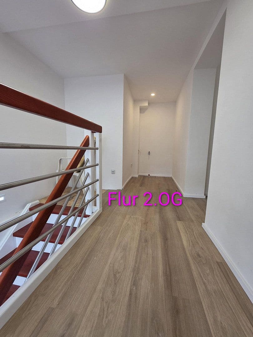 Prenájom domu 165 m², pozemok 870 m², Berlin, Berlín Prenájom domu 165 m², pozemok 870 m², Berlin, Berlín