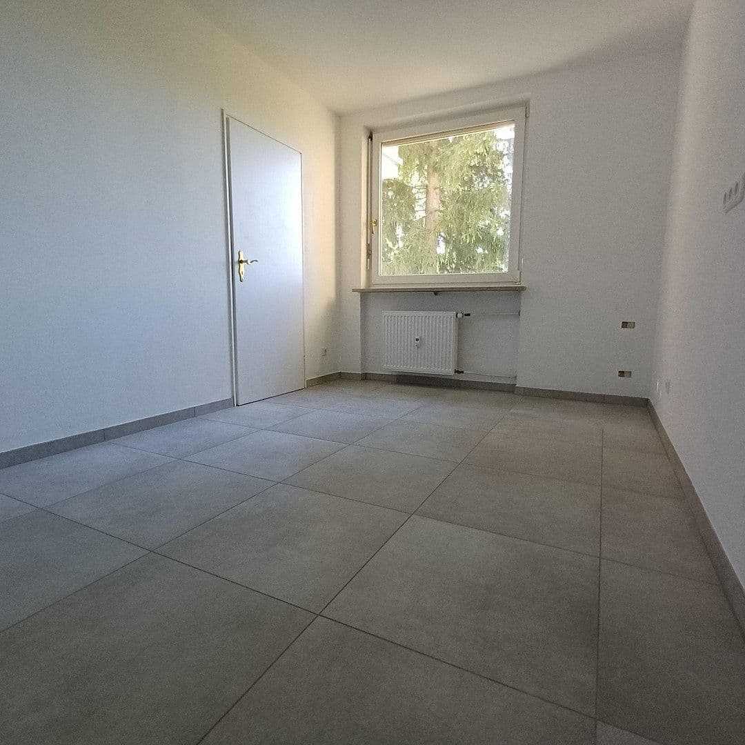 Prenájom bytu 3-izbový 74 m², Heinrich-Buz-Weg 6, München, Bavorsko Prenájom bytu 3-izbový 74 m², Heinrich-Buz-Weg 6, München, Bavorsko