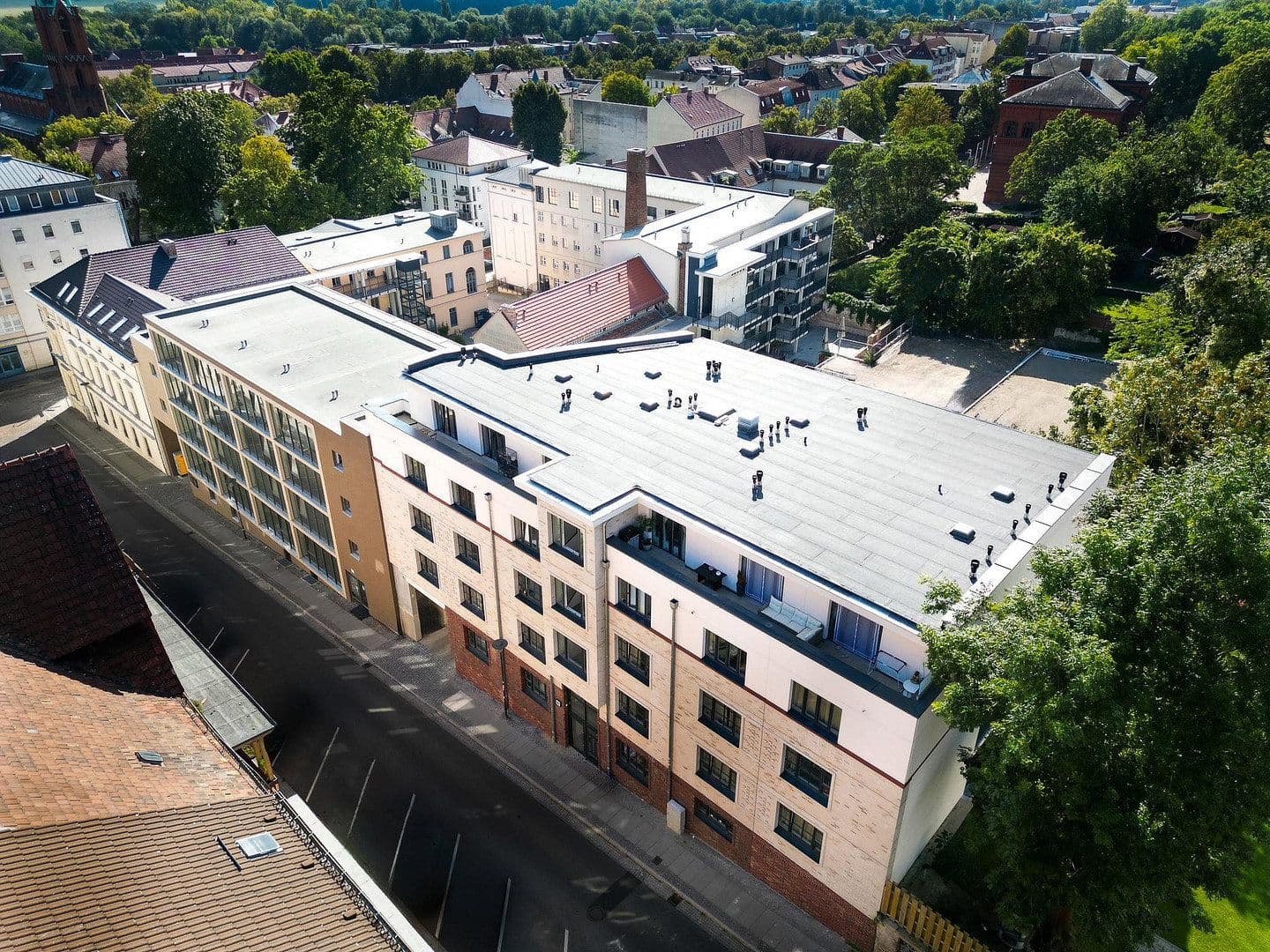 Prenájom bytu 3-izbový 90 m², Ferdinandstr. 16a, Frankfurt Oder, Brandenbursko Prenájom bytu 3-izbový 90 m², Ferdinandstr. 16a, Frankfurt Oder, Brandenbursko