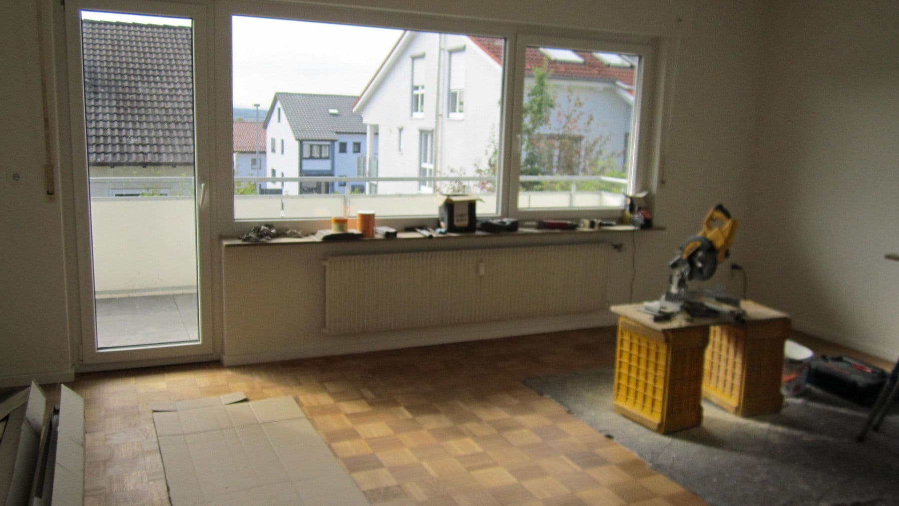 Prenájom bytu 4-izbový 130 m², Herrenberg, Bádensko-Wurttembersko Prenájom bytu 4-izbový 130 m², Herrenberg, Bádensko-Wurttembersko
