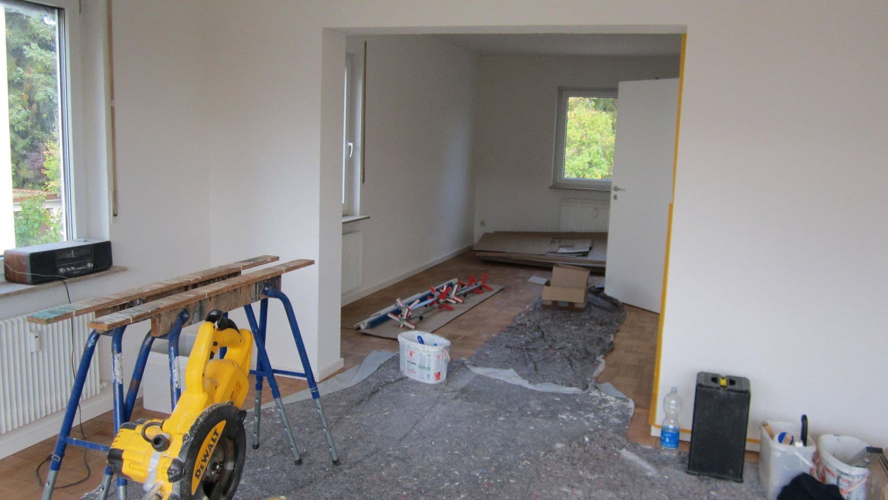Prenájom bytu 4-izbový 130 m², Herrenberg, Bádensko-Wurttembersko Prenájom bytu 4-izbový 130 m², Herrenberg, Bádensko-Wurttembersko