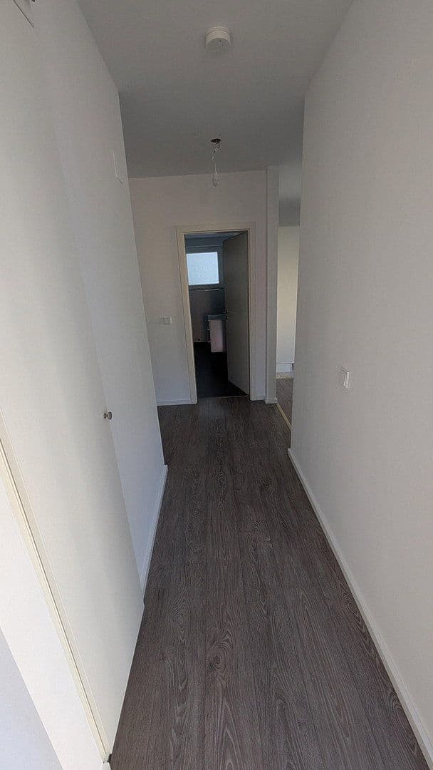 Predaj bytu 3-izbový 86 m², Neusser Str. 723, Köln, Severné Porýnie - Westfálsko Predaj bytu 3-izbový 86 m², Neusser Str. 723, Köln, Severné Porýnie - Westfálsko