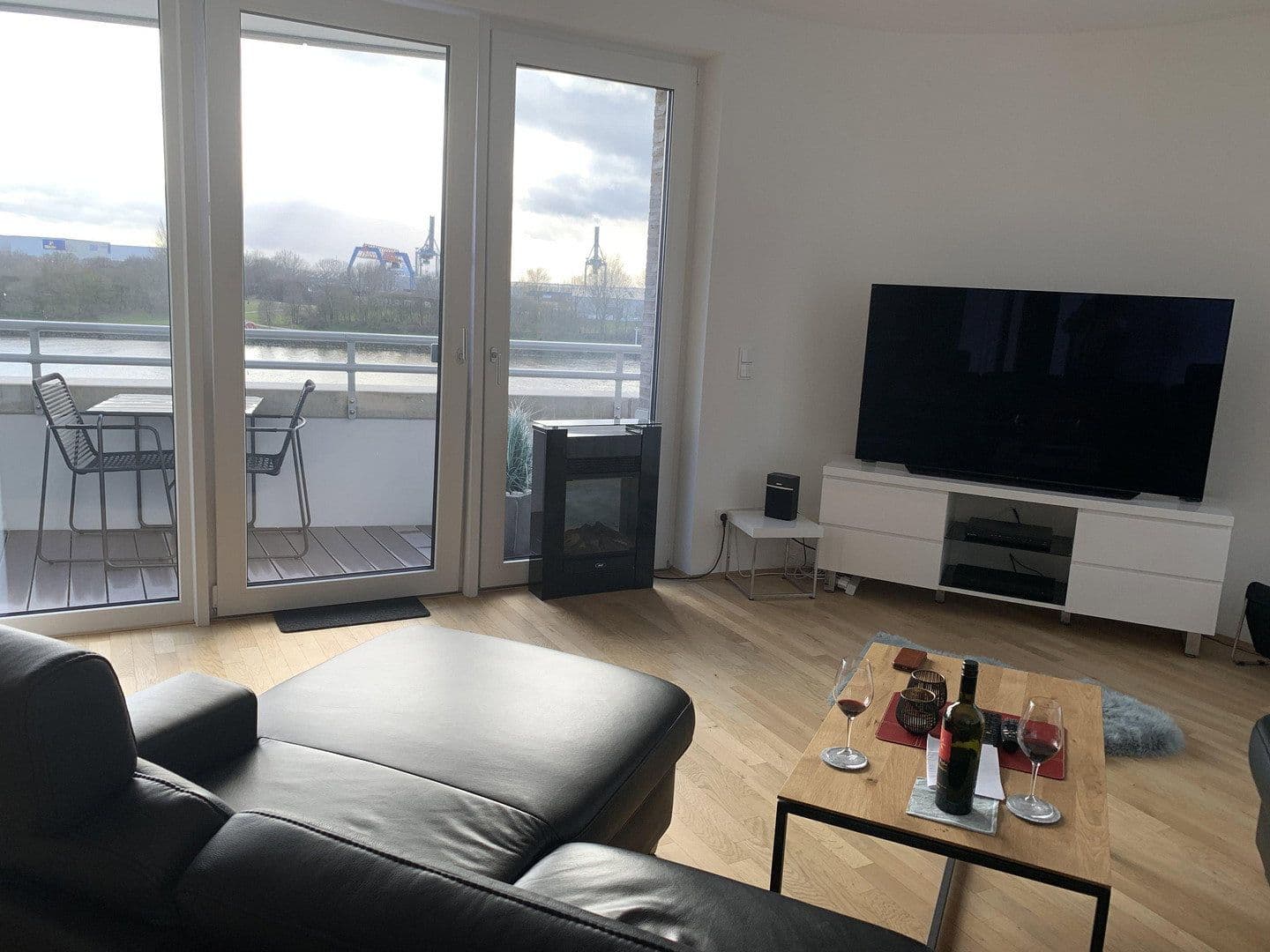 Predaj bytu 3-izbový 97 m², Schwabensteinstraße 5, Bremen, Brémy Predaj bytu 3-izbový 97 m², Schwabensteinstraße 5, Bremen, Brémy