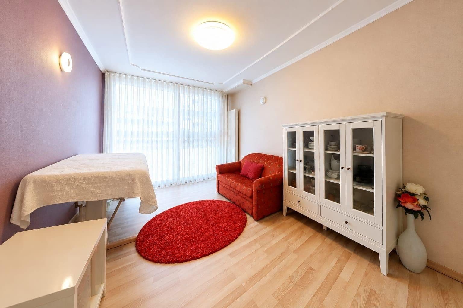 Predaj bytu 4-izbový 140 m², Berlin, Berlín Predaj bytu 4-izbový 140 m², Berlin, Berlín