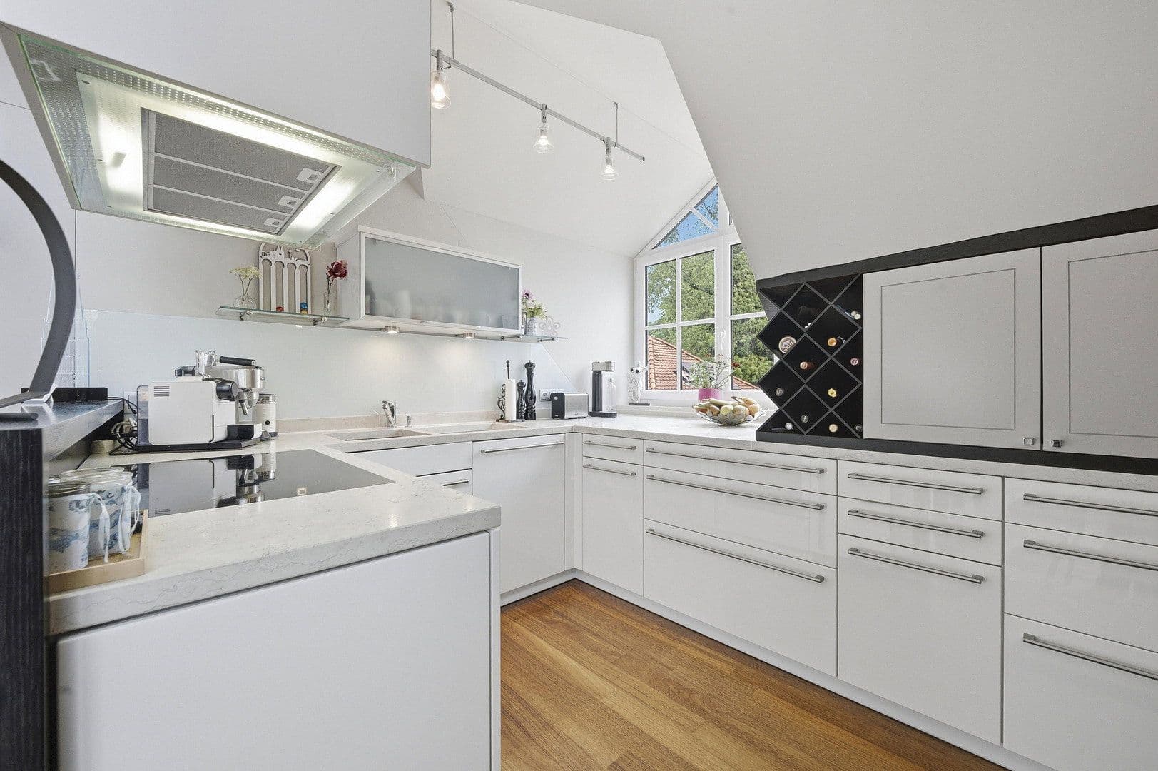 Predaj bytu 3-izbový 98 m², München, Bavorsko Predaj bytu 3-izbový 98 m², München, Bavorsko