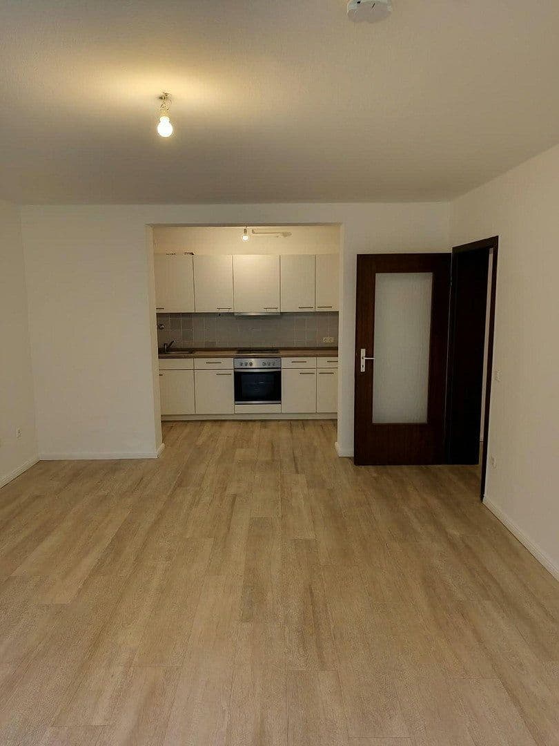 Prenájom bytu 3-izbový 69 m², Bahnhofstraße 20, Rosengarten, Dolné Sasko Prenájom bytu 3-izbový 69 m², Bahnhofstraße 20, Rosengarten, Dolné Sasko