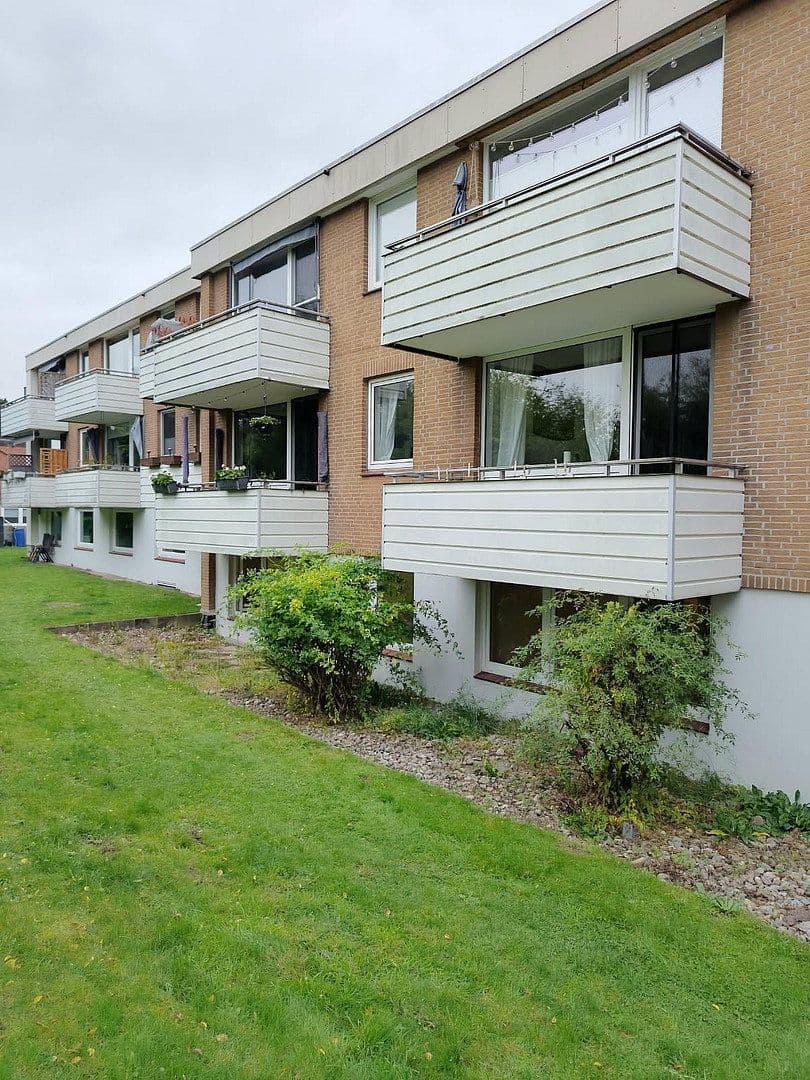 Prenájom bytu 3-izbový 69 m², Bahnhofstraße 20, Rosengarten, Dolné Sasko Prenájom bytu 3-izbový 69 m², Bahnhofstraße 20, Rosengarten, Dolné Sasko