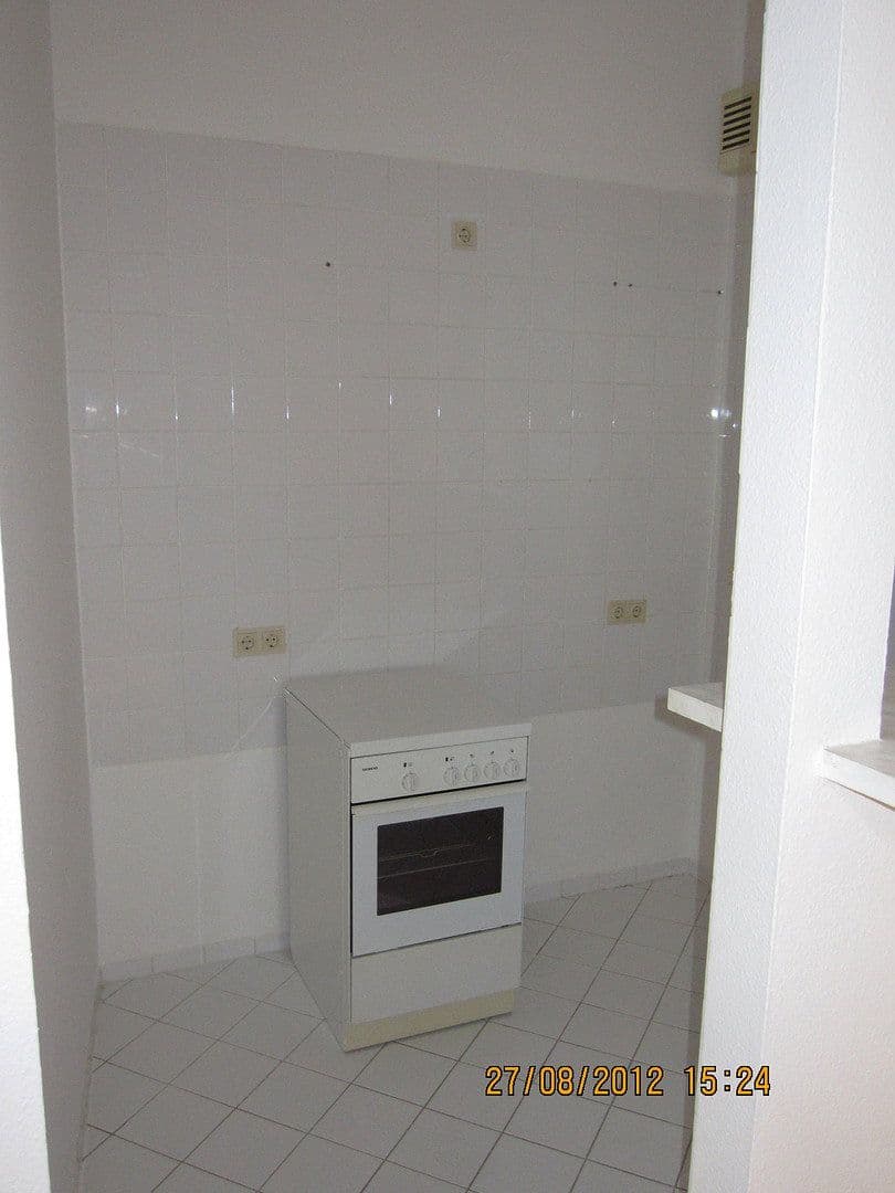 Prenájom bytu 2-izbový 42 m², Berlin, Berlín Prenájom bytu 2-izbový 42 m², Berlin, Berlín