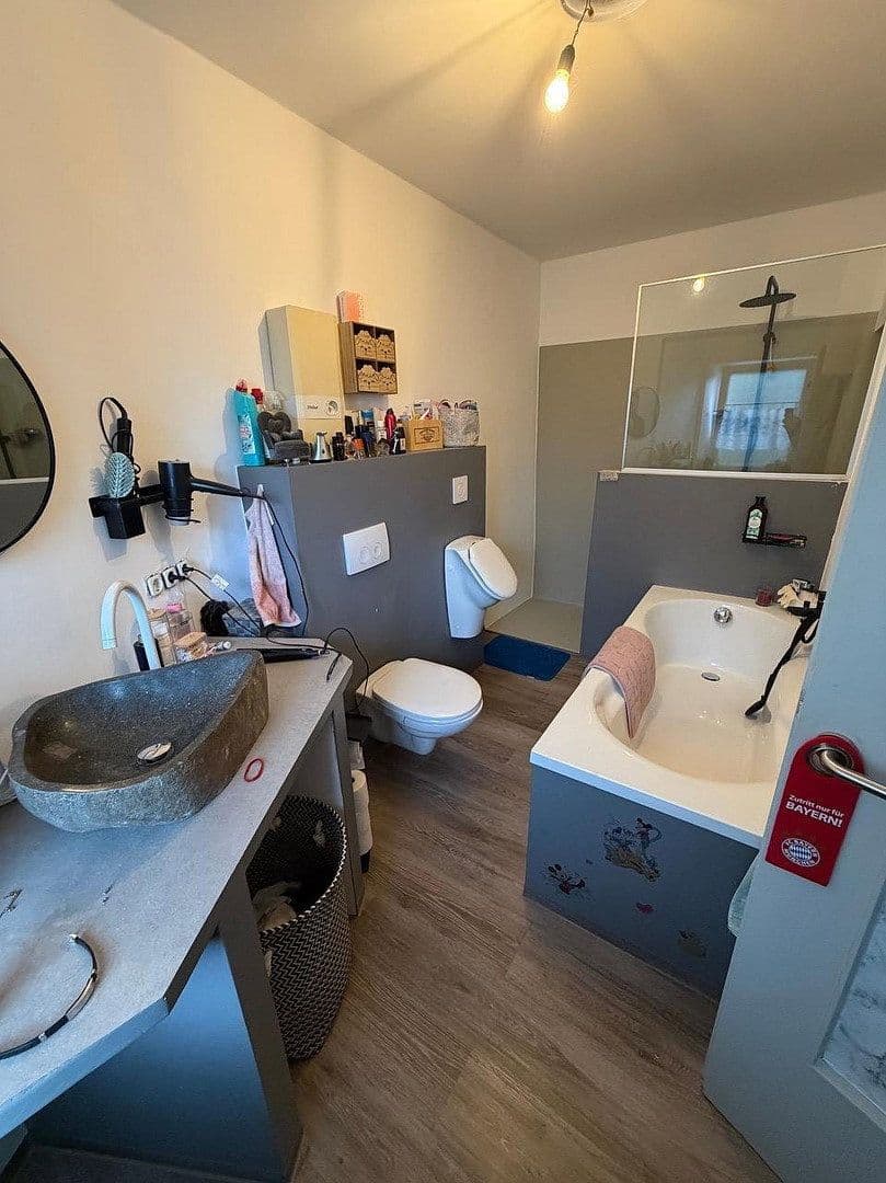Predaj domu 145 m², pozemok 3.798 m², Hauptstraße 12, Werdohl, Severné Porýnie - Westfálsko Predaj domu 145 m², pozemok 3.798 m², Hauptstraße 12, Werdohl, Severné Porýnie - Westfálsko