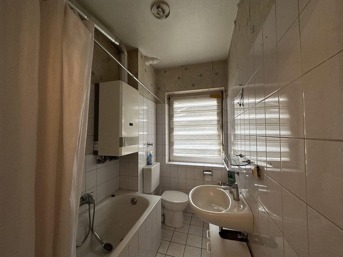 Prenájom bytu 2-izbový 45 m², Gelsenkirchen, Severné Porýnie - Westfálsko Prenájom bytu 2-izbový 45 m², Gelsenkirchen, Severné Porýnie - Westfálsko