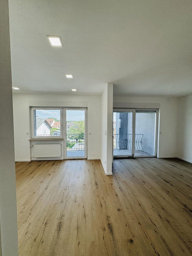Prenájom bytu 6-izbový 135 m², Rheinstraße 214, Ingelheim am Rhein, Porýnie-Falcko Prenájom bytu 6-izbový 135 m², Rheinstraße 214, Ingelheim am Rhein, Porýnie-Falcko