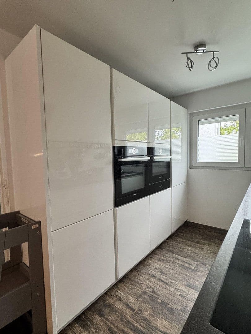 Predaj domu 111 m², pozemok 192 m², Altdorf, Bádensko-Wurttembersko Predaj domu 111 m², pozemok 192 m², Altdorf, Bádensko-Wurttembersko