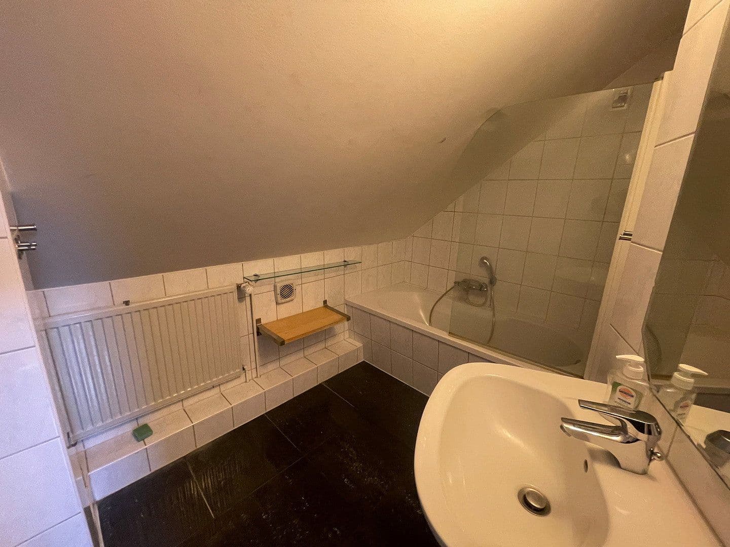 Prenájom bytu 2-izbový 85 m², Stellaustieg 10, Hamburg, Hamburg Prenájom bytu 2-izbový 85 m², Stellaustieg 10, Hamburg, Hamburg