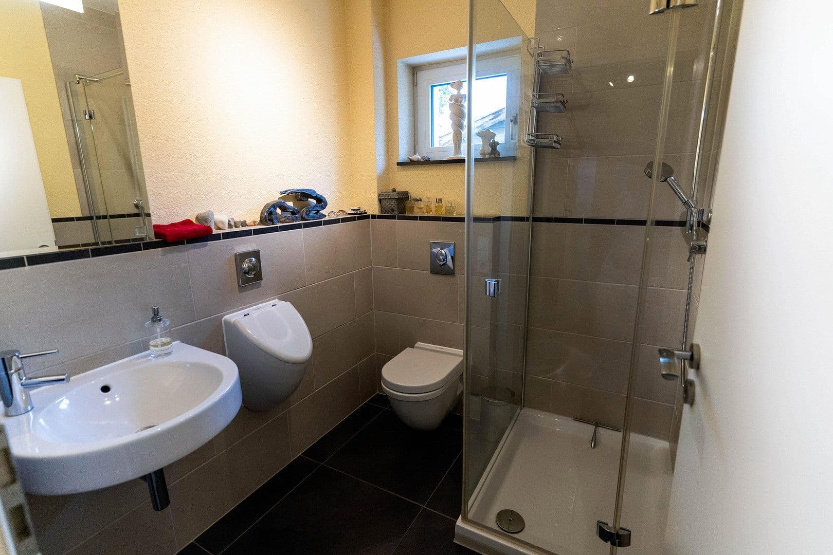 Predaj domu 183 m², pozemok 541 m², Weisenheim am Sand, Porýnie-Falcko Predaj domu 183 m², pozemok 541 m², Weisenheim am Sand, Porýnie-Falcko