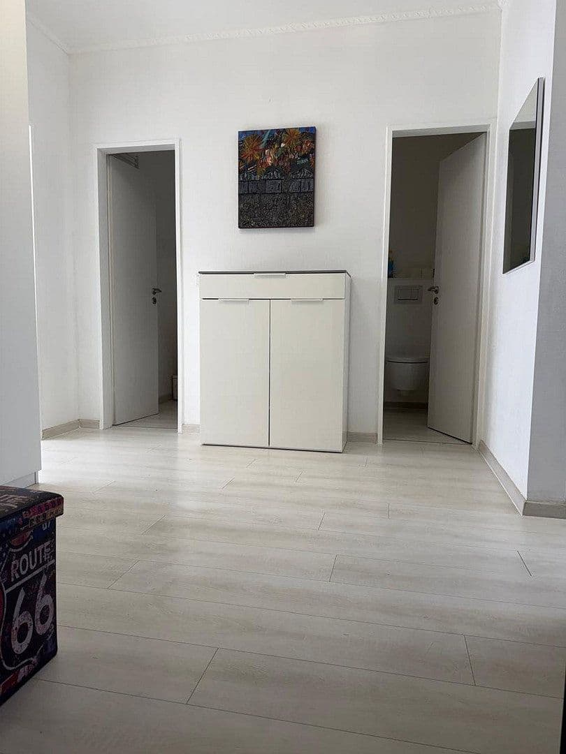 Prenájom bytu 2-izbový 58 m², Düsseldorf, Severné Porýnie - Westfálsko Prenájom bytu 2-izbový 58 m², Düsseldorf, Severné Porýnie - Westfálsko