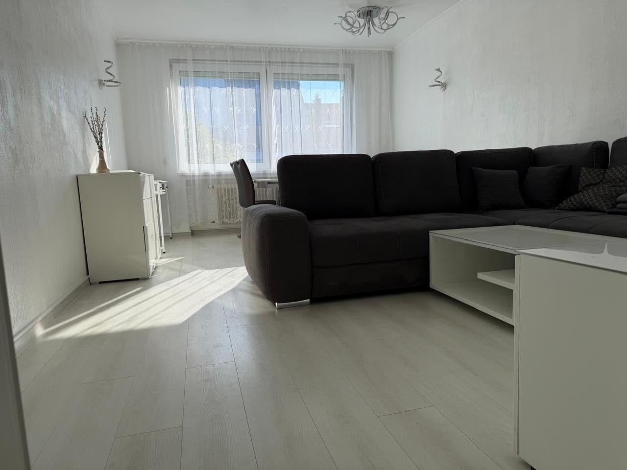 Prenájom bytu 2-izbový 58 m², Düsseldorf, Severné Porýnie - Westfálsko Prenájom bytu 2-izbový 58 m², Düsseldorf, Severné Porýnie - Westfálsko