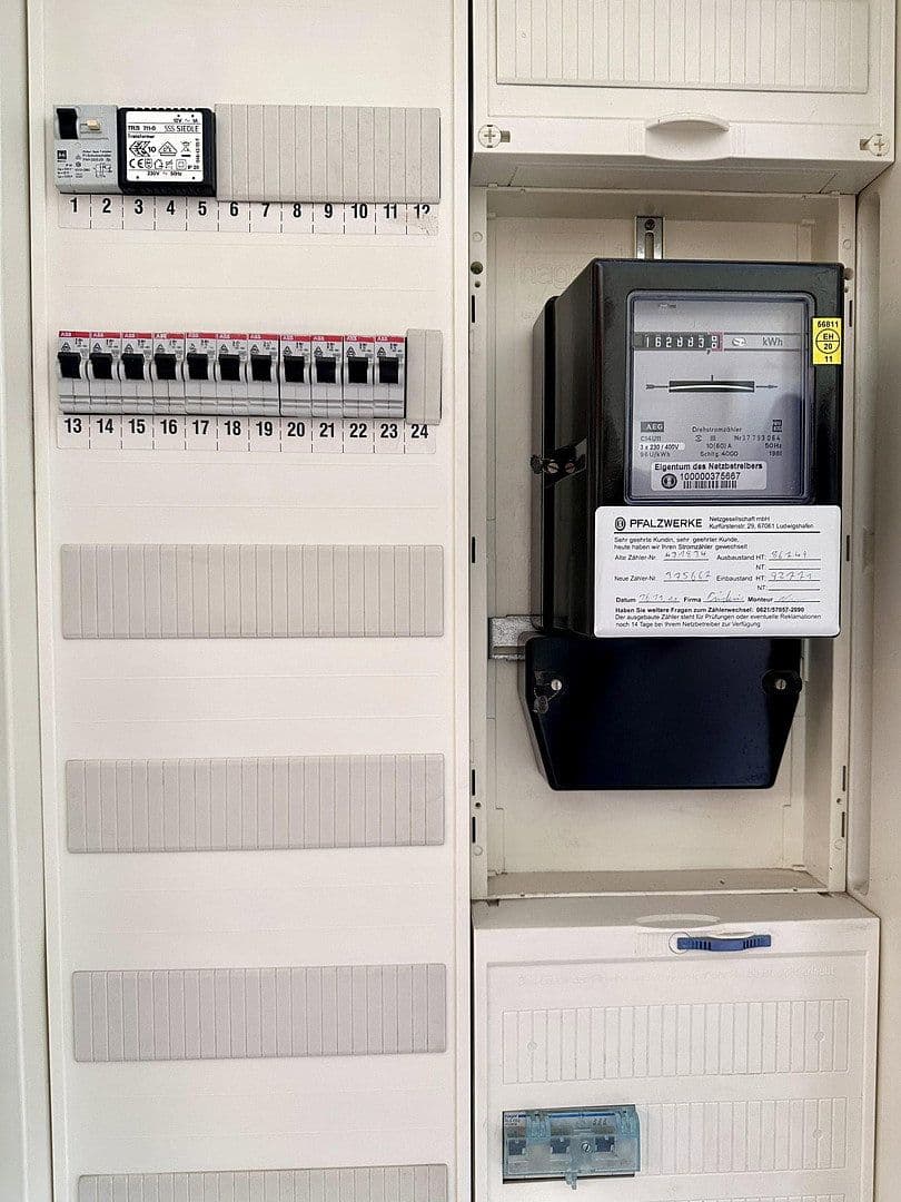 Predaj bytu 5-izbový 125 m², Thaleischweiler-Fröschen, Porýnie-Falcko Predaj bytu 5-izbový 125 m², Thaleischweiler-Fröschen, Porýnie-Falcko