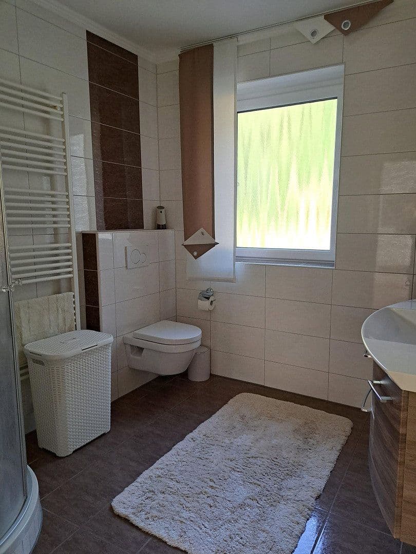Predaj domu 164 m², pozemok 920 m², Molbergen, Dolné Sasko Predaj domu 164 m², pozemok 920 m², Molbergen, Dolné Sasko