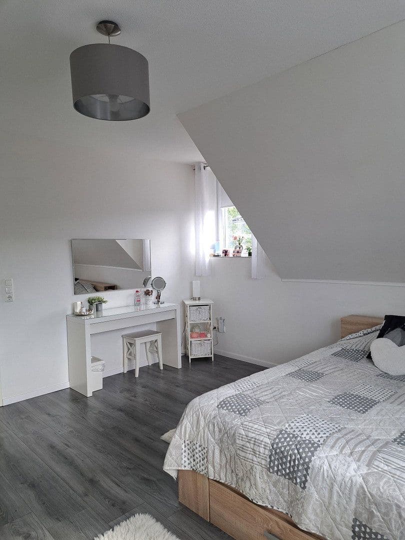 Predaj domu 164 m², pozemok 920 m², Molbergen, Dolné Sasko Predaj domu 164 m², pozemok 920 m², Molbergen, Dolné Sasko