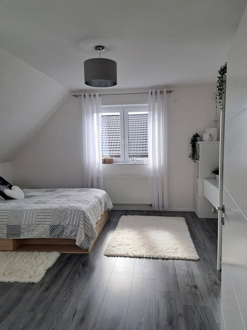 Predaj domu 164 m², pozemok 920 m², Molbergen, Dolné Sasko Predaj domu 164 m², pozemok 920 m², Molbergen, Dolné Sasko