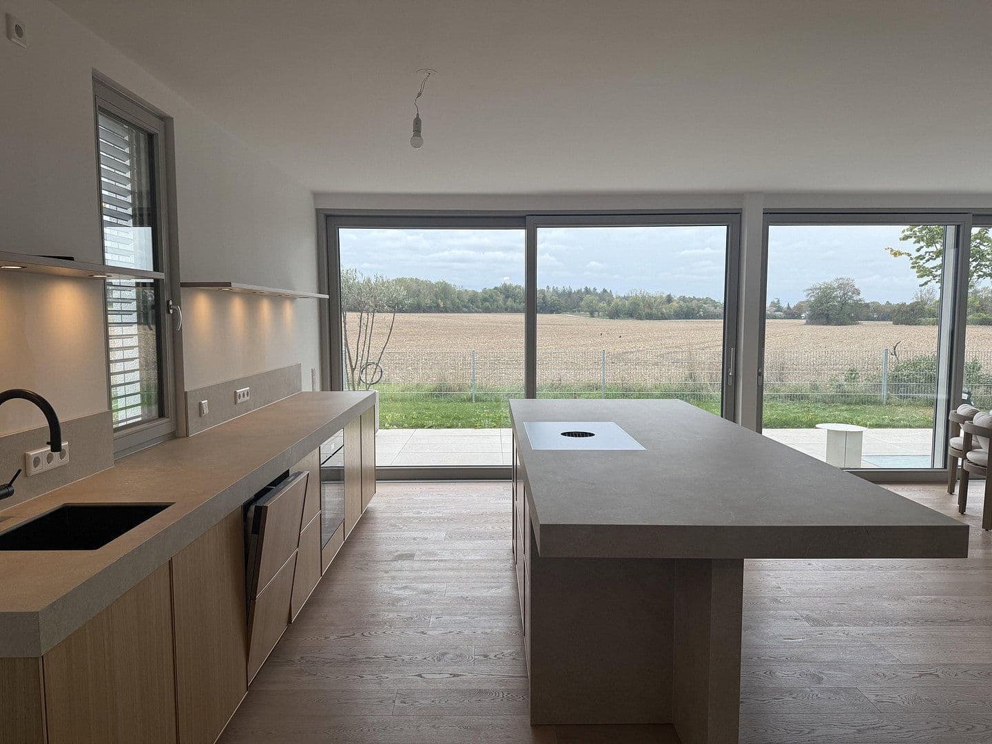 Predaj domu 218 m², pozemok 350 m², Gräfelfing, Bavorsko Predaj domu 218 m², pozemok 350 m², Gräfelfing, Bavorsko