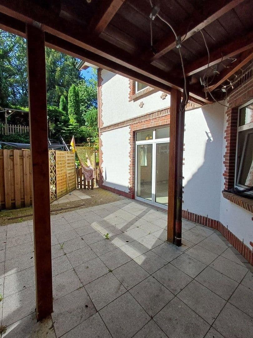 Prenájom bytu 3-izbový 70 m², Hatten, Dolné Sasko Prenájom bytu 3-izbový 70 m², Hatten, Dolné Sasko