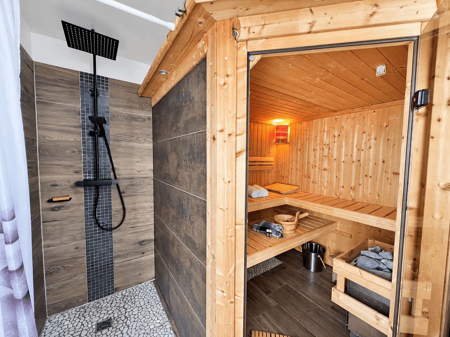 Predaj domu 146 m², pozemok 538 m², Laupheim, Bádensko-Wurttembersko Predaj domu 146 m², pozemok 538 m², Laupheim, Bádensko-Wurttembersko