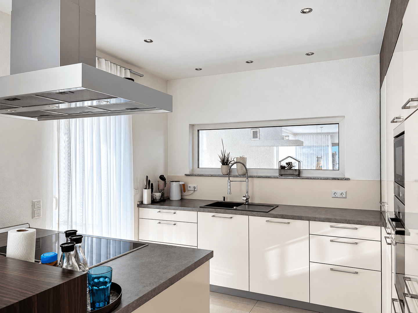 Predaj domu 146 m², pozemok 538 m², Laupheim, Bádensko-Wurttembersko Predaj domu 146 m², pozemok 538 m², Laupheim, Bádensko-Wurttembersko