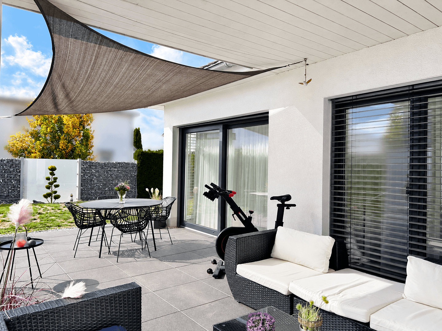 Predaj domu 146 m², pozemok 538 m², Laupheim, Bádensko-Wurttembersko Predaj domu 146 m², pozemok 538 m², Laupheim, Bádensko-Wurttembersko