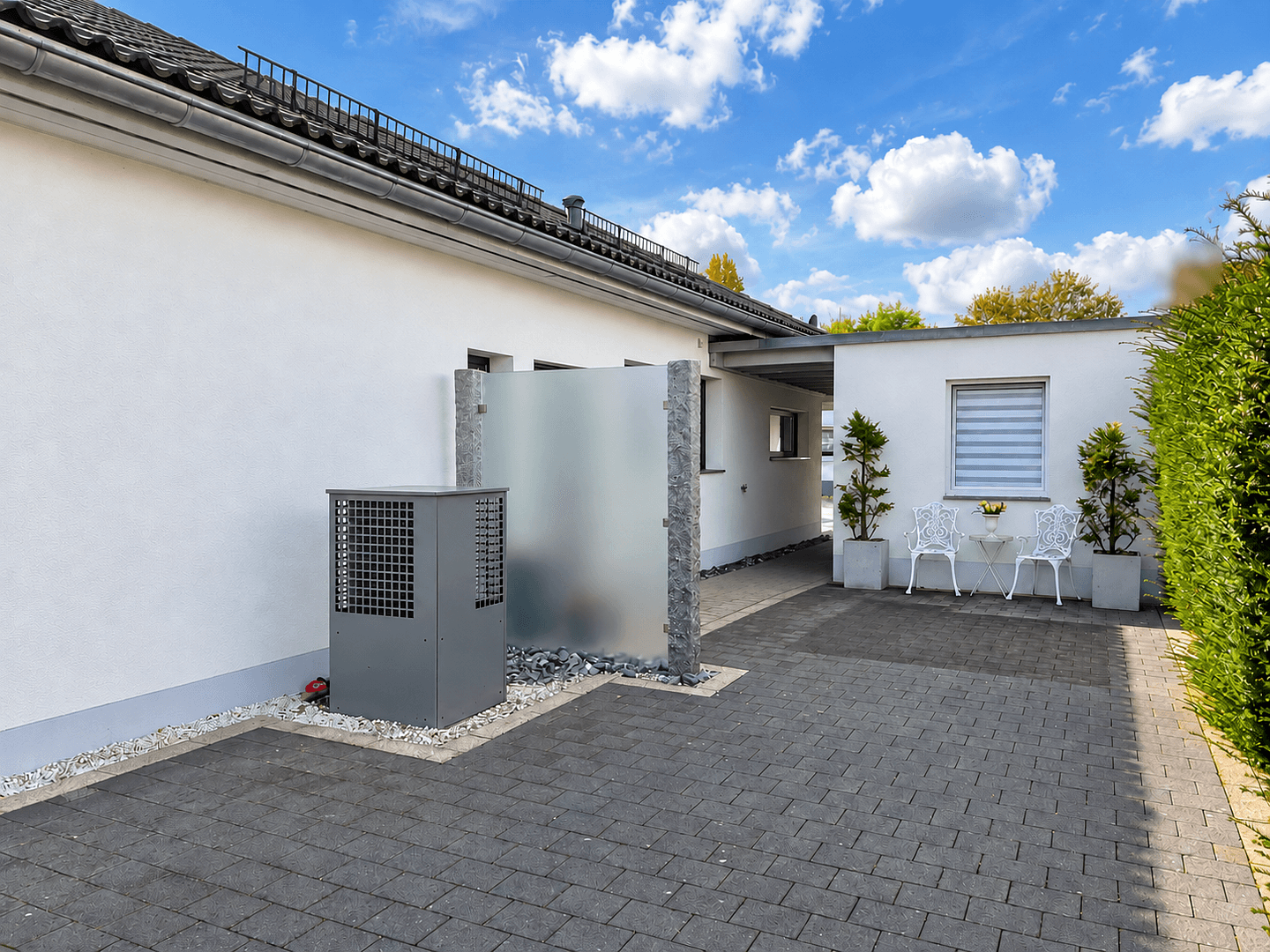 Predaj domu 146 m², pozemok 538 m², Laupheim, Bádensko-Wurttembersko Predaj domu 146 m², pozemok 538 m², Laupheim, Bádensko-Wurttembersko