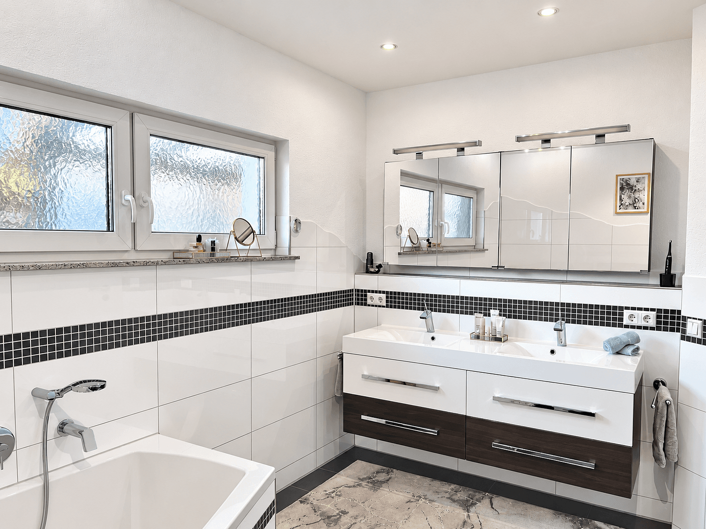 Predaj domu 146 m², pozemok 538 m², Laupheim, Bádensko-Wurttembersko Predaj domu 146 m², pozemok 538 m², Laupheim, Bádensko-Wurttembersko