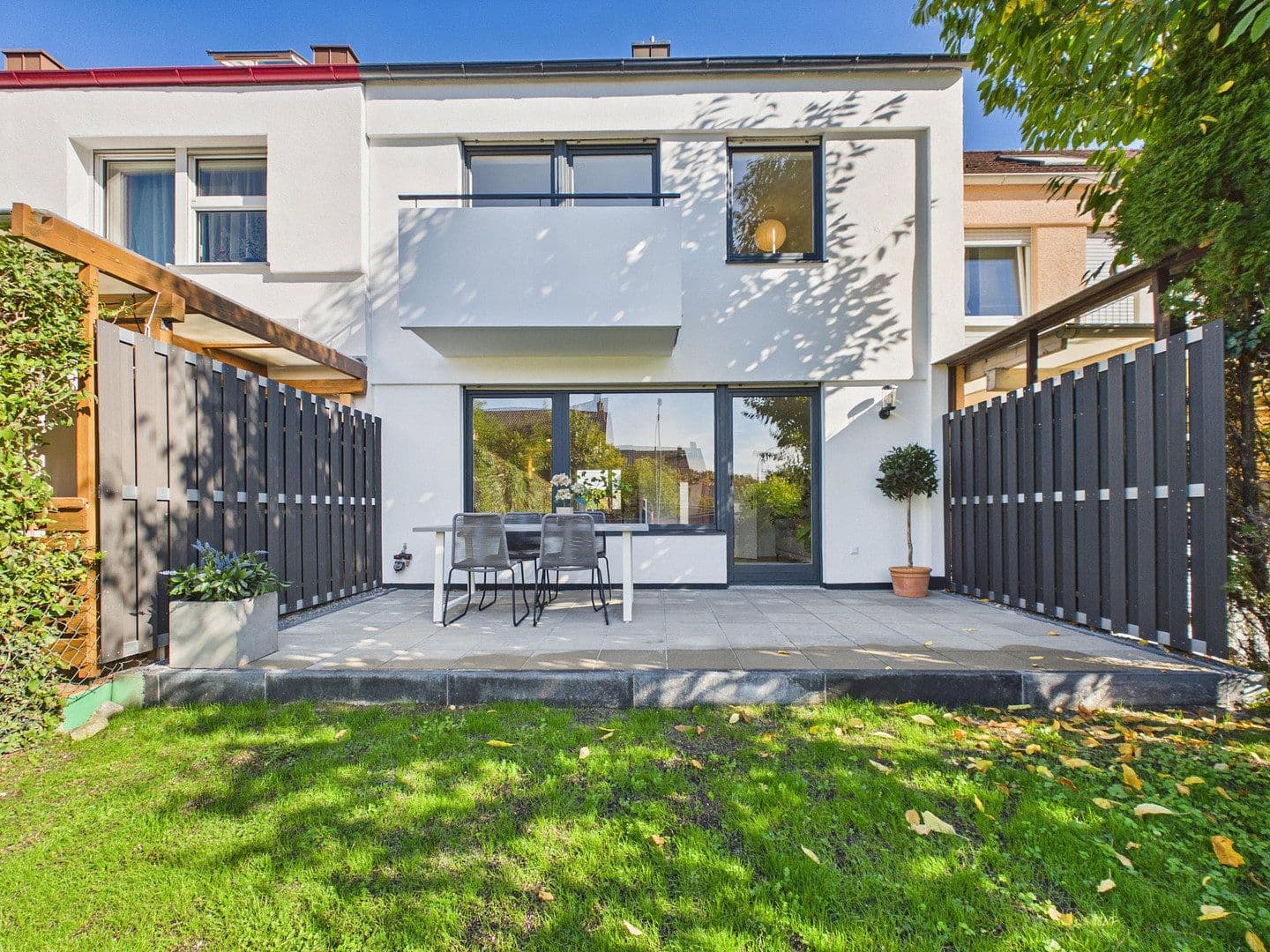 Predaj domu 140 m², pozemok 290 m², Ingolstadt, Bavorsko Predaj domu 140 m², pozemok 290 m², Ingolstadt, Bavorsko