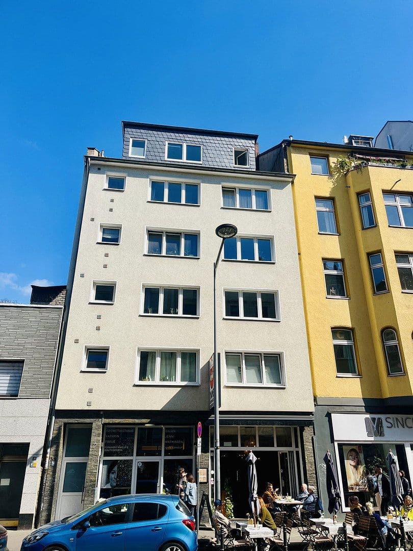 Predaj bytu 1-izbový 33 m², Köln, Severné Porýnie - Westfálsko Predaj bytu 1-izbový 33 m², Köln, Severné Porýnie - Westfálsko