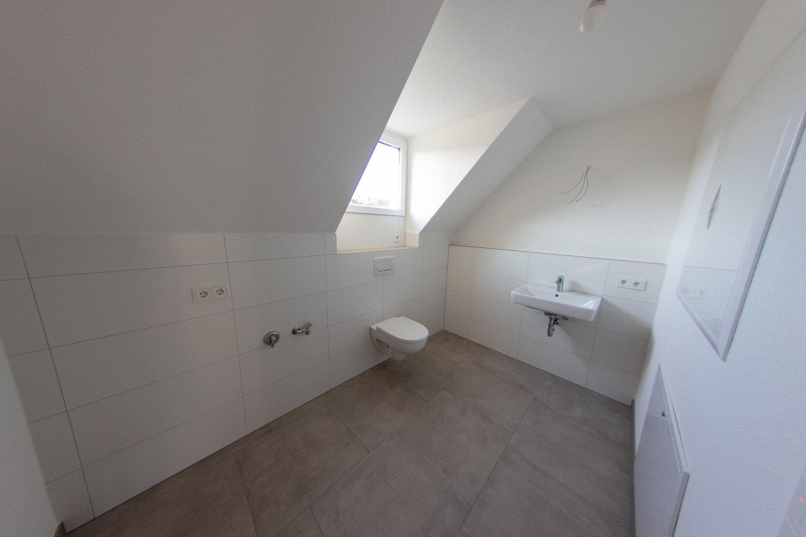Prenájom bytu 3-izbový 116 m², Bietigheim-Bissingen, Bádensko-Wurttembersko Prenájom bytu 3-izbový 116 m², Bietigheim-Bissingen, Bádensko-Wurttembersko