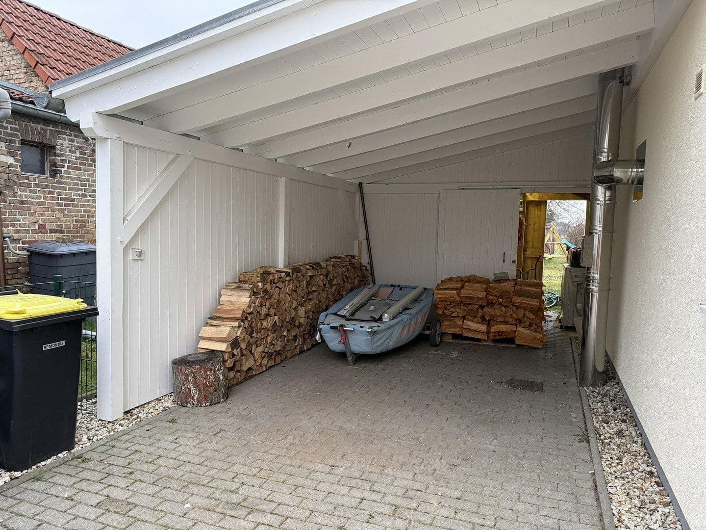 Predaj domu 144 m², pozemok 988 m², Beelitz, Brandenbursko Predaj domu 144 m², pozemok 988 m², Beelitz, Brandenbursko